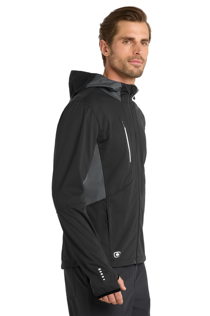 OGIO® ENDURANCE Pivot Soft Shell