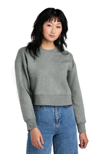 District ® Women’s Perfect Weight ® Fleece Cropped Crew